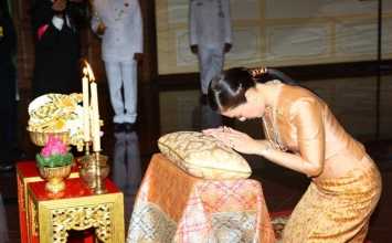 Tích tài vật không bằng tích phúc báo